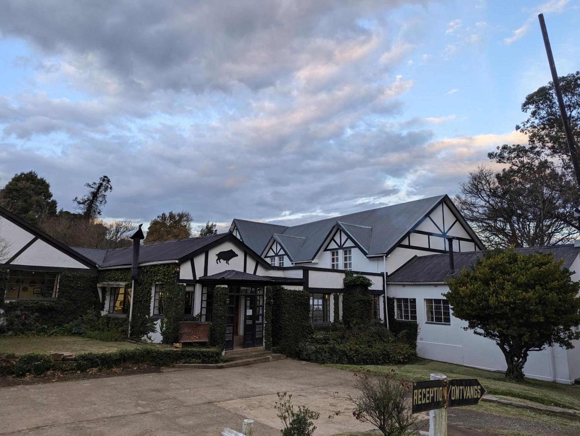 The Historic Hogsback Inn Luaran gambar