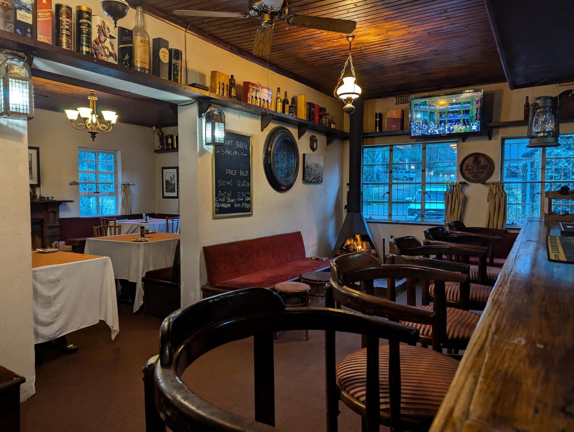 The Historic Hogsback Inn Luaran gambar